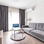 Golden Skyline - Mennica - Panoramic View Apartment